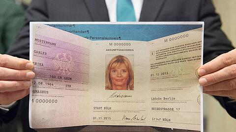 Flüchtlinge sollen einen einheitlichen Ausweis bekommen. Das Gesetz dazu hat nun den Bundesrat passiert.
