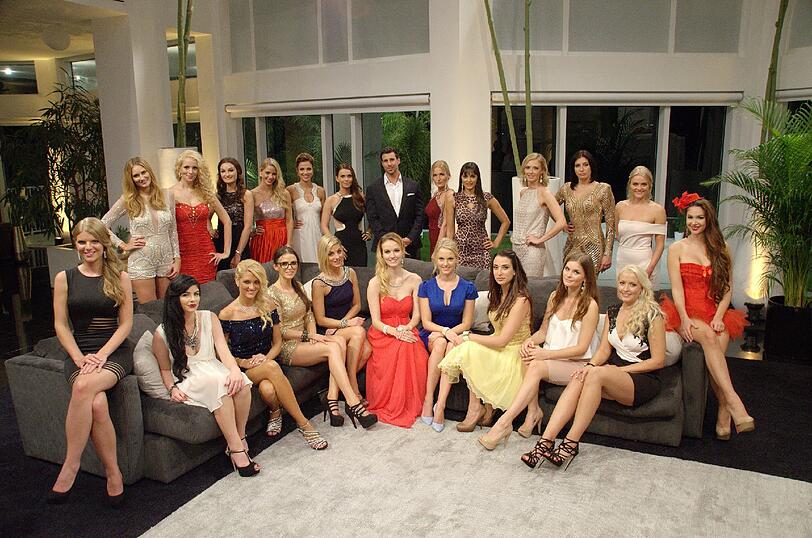 "Bachelor" Leonard mit seinen 22 potentiellen Traumfrauen.
