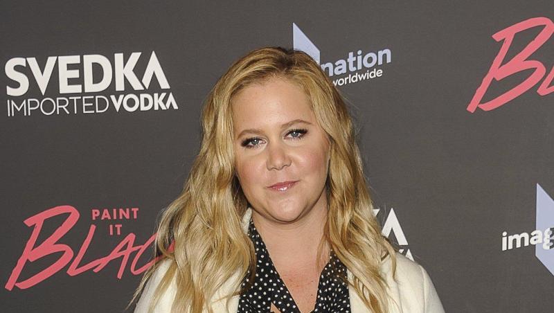Amy Schumer ist im Krankenhaus: Mutter und Kind geht es aber soweit gut. Amy Schumer ist im Krankenhaus: Mutter und Kind geht es aber soweit gut.