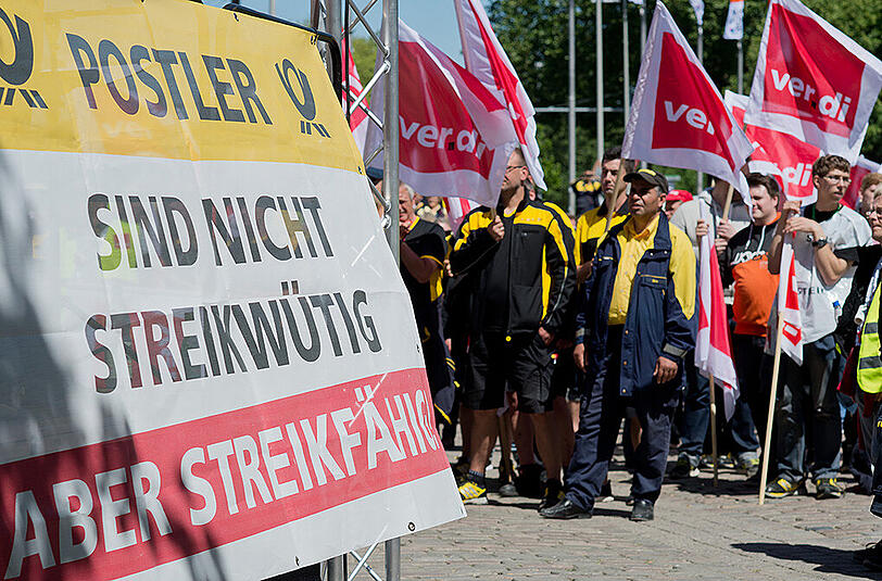Bilder von der Post-Demonstration in Hannover.