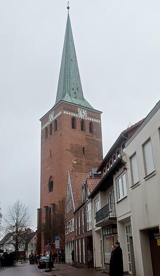 Trauerfeier in Uelzen für Peter Struck - die Bilder aus der St. Marien-Kirche