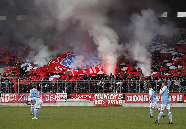 FC Bayern II gegen TSV 1860 II: Die Bilder vom Amateurderby im Grünwalder Stadion.