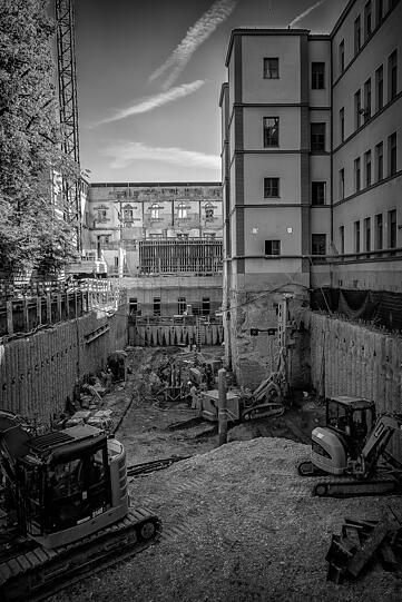 Drei Jahre lang wurde hier gebaut, nun erstrahlt das Wilhelmsgymnasium wieder in altem Glanz.