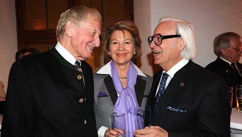 August Inselkammer sen. (l.) mit seiner Frau Susanne und Braumeister Werner Brombach. August Inselkammer sen. (l.) mit seiner Frau Susanne und Braumeister Werner Brombach.