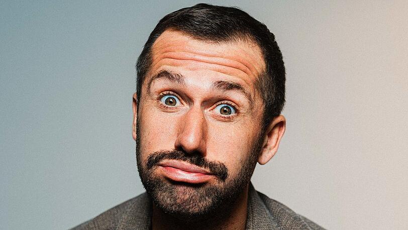 Der Kabarettist Stefan Leonhardsberger.