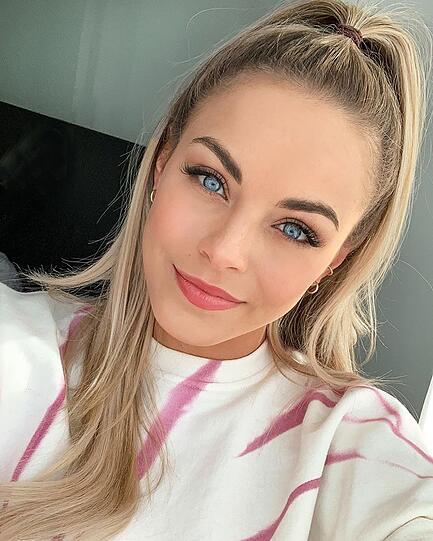 Miss Bayern Lara Rúnarsson (22)
