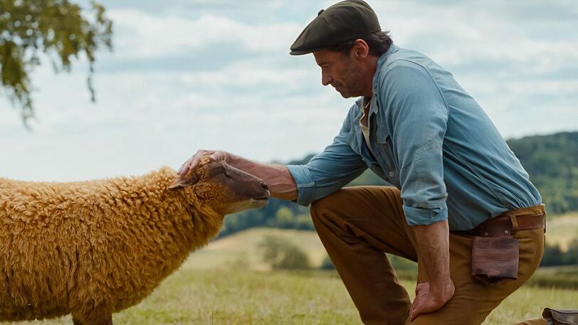 Schäfer George (Hugh Jackman) liebt seine Schafe sehr - und sie lieben ihn. Schäfer George (Hugh Jackman) liebt seine Schafe sehr - und sie lieben ihn.