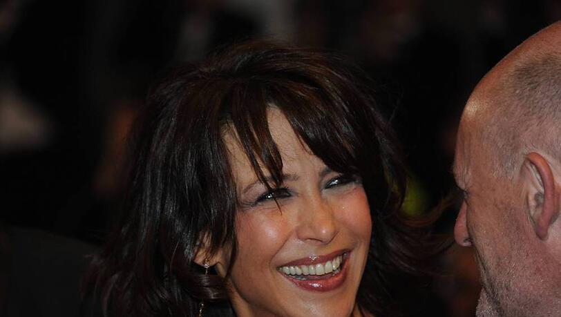 Sophie Marceau trennte sich kürzlich von ihrem Mann Christopher Lambert Sophie Marceau trennte sich kürzlich von ihrem Mann Christopher Lambert