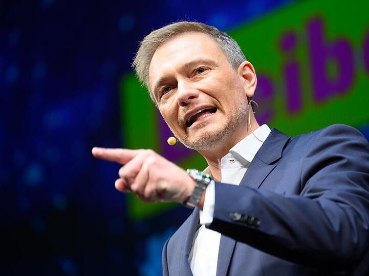 FDP-Chef Lindner hat angekündigt, seiner Partei in Thüringen einen Besuch abzustatten. (Symbolbild)