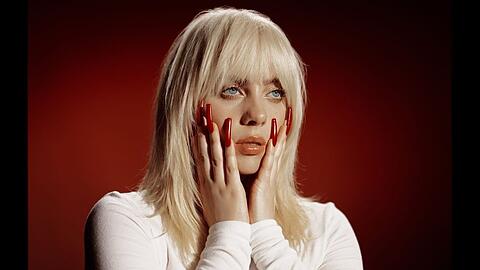 Billie Eilish live zu sehen, ist am 1. Juni ab 20 Uhr für alle Fans möglich.