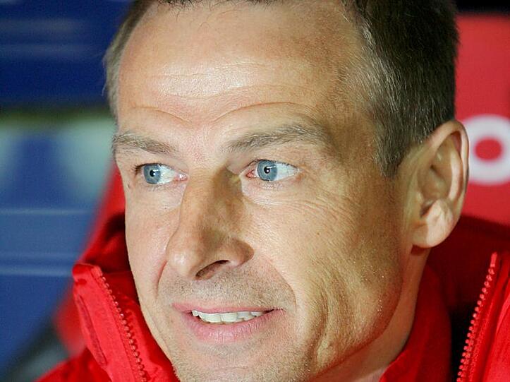 Historischer Sieg, aber vielleicht auch seine größte Niederlage: Bayern-Coach Jürgen Klinsmann.