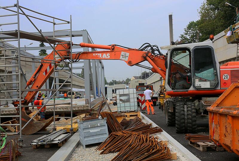 Tunnel am Mittleren Ring: Die AZ hat sich die ohrenbetäubende Baustelle angeschaut - und angehört. Die Bilder...