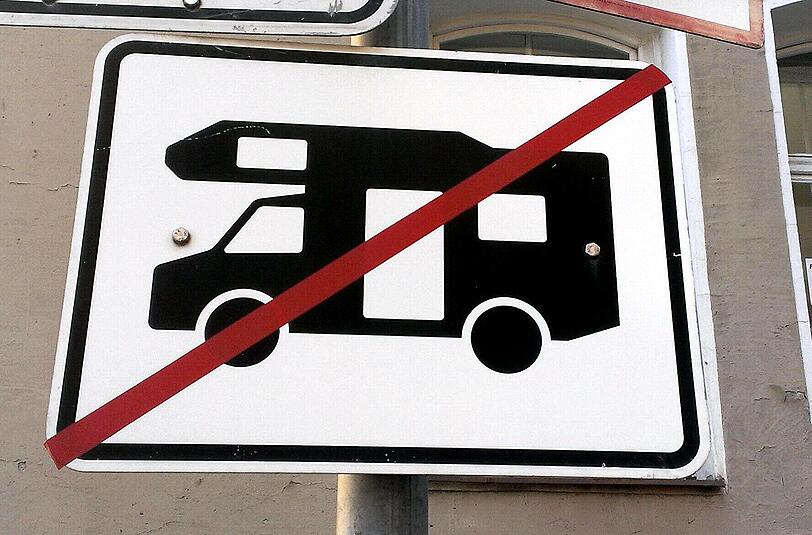 Wohnwagen dürfen nicht an der Nußbaumklinik parken - das gilt vor allem zur Wiesnzeit.