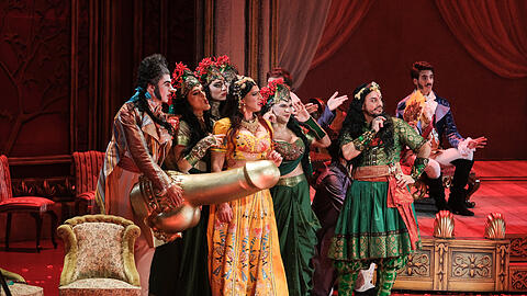 Groteske und Bollywood: "Alessandro nell'India" im Markgräflichen Opernhaus Bayreuth