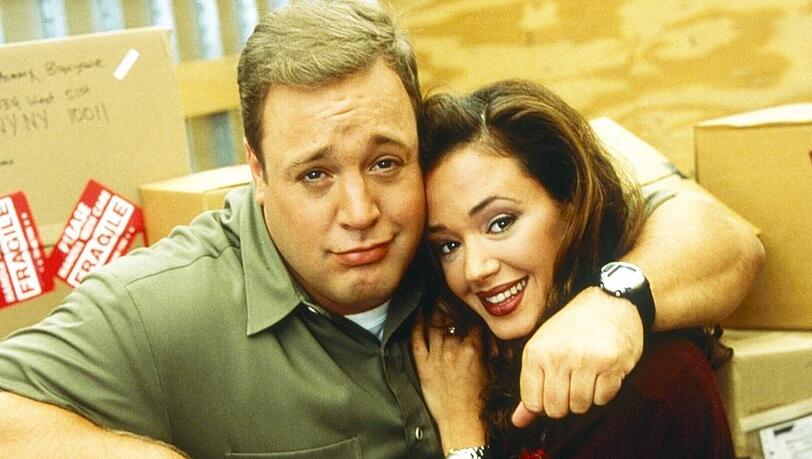 Kevin James und Leah Remini feierten vor 25 Jahren ihr Debüt als beliebtes "King of Queens"-Paar.