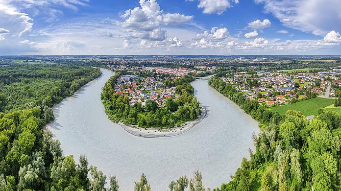 Eine Flussschleife inmitten üppiger Natur - eines der vielen Ziele, die man bald mit der Streifenkarte des MVV ansteuern kann. Eine Flussschleife inmitten üppiger Natur - eines der vielen Ziele, die man bald mit der Streifenkarte des MVV ansteuern kann.