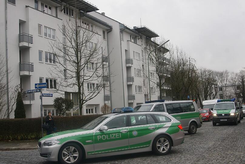 Bluttat in Sendling - die Bilder der Spurensuche am Montag