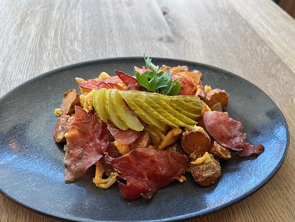 Das "Tagwerk" Bauernfrühstück sei zum Start der "Bauma"-Messe in der Stadt sehr beliebt, sagt Pechhold. Das "Tagwerk" Bauernfrühstück sei zum Start der "Bauma"-Messe in der Stadt sehr beliebt, sagt Pechhold.