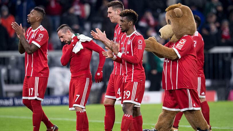 Der FC Bayern marschiert weiter unaufhaltsam zur nächsten Meisterschaft. Der FC Bayern marschiert weiter unaufhaltsam zur nächsten Meisterschaft.