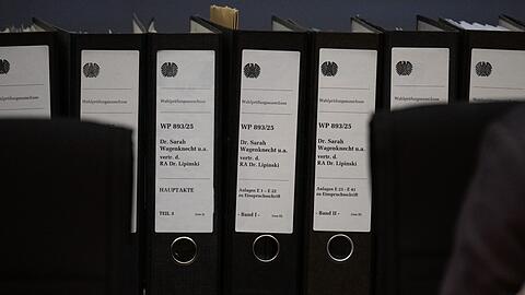 Das B&uuml;ndnis Sahra Wagenknecht hat sehr viel Material f&uuml;r die Einspr&uuml;che gegen das Ergebnis der Bundestagswahl zusammengetragen.