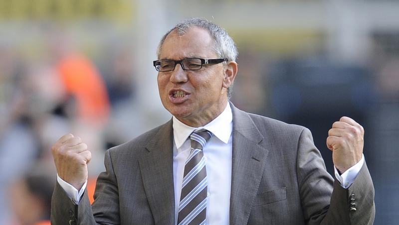 Legt sich gerne mit anderen an: Schalke-Coach Felix Magath. Legt sich gerne mit anderen an: Schalke-Coach Felix Magath.