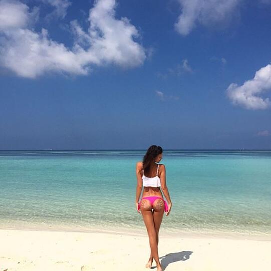 Cristiano Ronaldo's Ex Irina Shayk am Traumstrand
