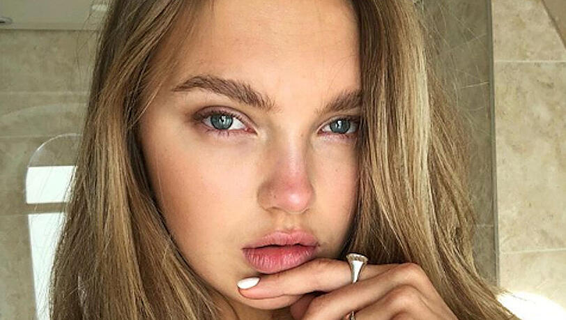 Model Romee Strijd begeistert ihre Follower mit einem Selfie Model Romee Strijd begeistert ihre Follower mit einem Selfie