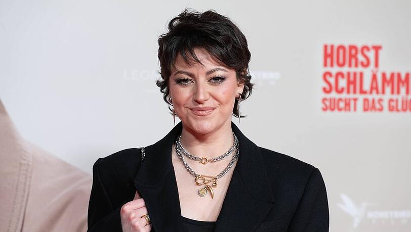 Tahnee gab in "Horst Schl&auml;mmer sucht das Gl&uuml;ck" ihr Kinodeb&uuml;t.