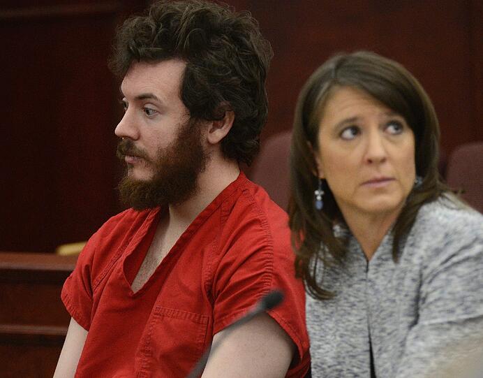 James Holmes neben seiner Anwältin Tamara Brady.
