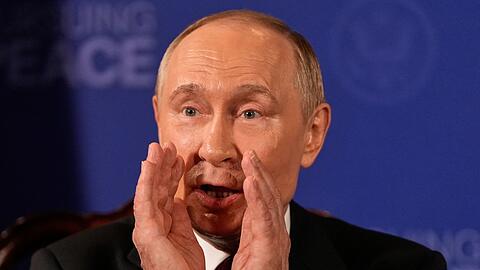 Was sagt Kremlchef Putin zu dem überarbeiteten Friedensplan? (Archivbild)