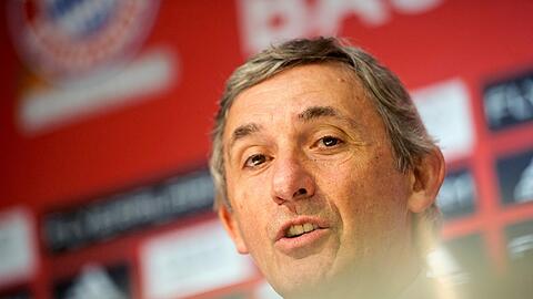 Trainer Svetislav Pesic.