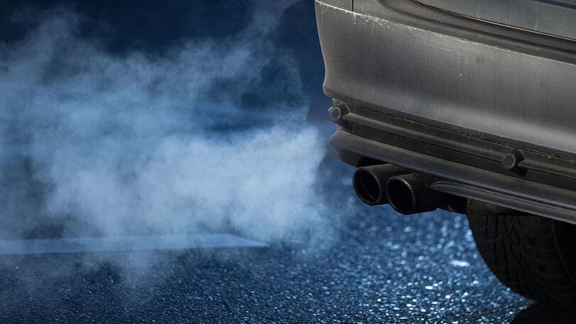 Die EU will strenge Klimaschutzvorgaben, die Autoindustrie beschwert sich. (Symbolfoto)