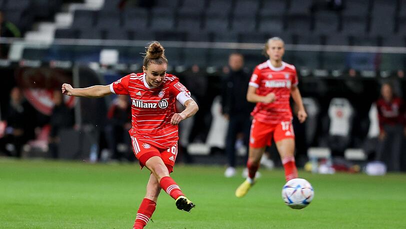 Lina Magull erhofft sich Prestige für den Frauenfußball.