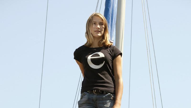 Weltumseglerin Laura Dekker. Weltumseglerin Laura Dekker.