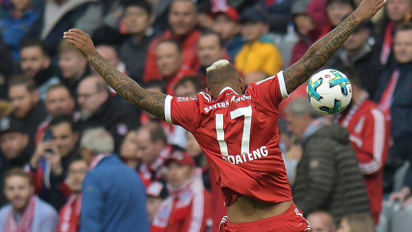 Jerome Boateng: Note 3. Kehrte nach seinem Comeback gegen Anderlecht erstmals in die Startelf zurück. Kam Quaison nicht mehr hinterher und konnte dessen Großchance nicht verhindern (15.). Holte sich nach einem taktischen Foul Gelb ab (55.).