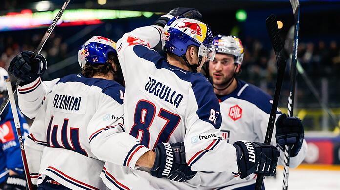 "Spiele wie dieses schweißen die Mannschaft noch enger zusammen", sagt Trainer Don Jackson nach dem 6:1-Sieg des EHC in der Champions League beim EV Zug.