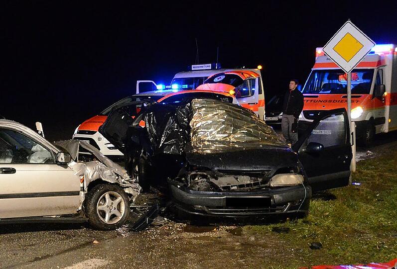 Die Bilder von der Unfallstelle nahe Waldkraiburg