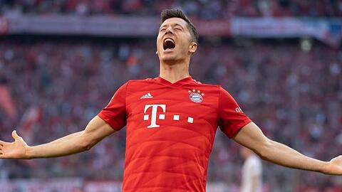 Bayern-Stürmer Robert Lewandowski will auch im DFB-Pokal jubeln.