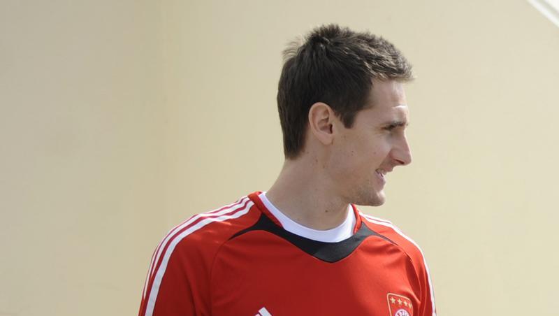 Sein Vertrag beim FC Bayern läuft am Saisonende aus: Miroslav Klose. Sein Vertrag beim FC Bayern läuft am Saisonende aus: Miroslav Klose.