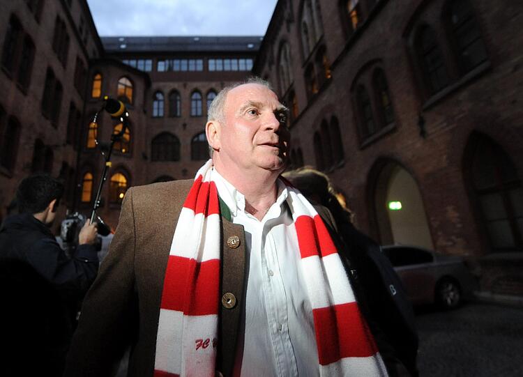 Uli Hoeneß will sich zu seiner Anklage nicht äußern.
