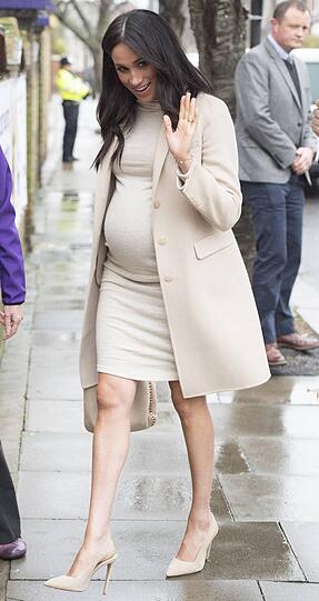 Hochschwanger und echt chic: Eleganter (knapper) Auftritt von Herzogin Meghan