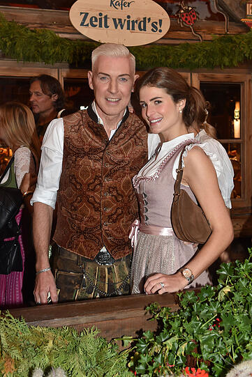 H.P. Baxxter und Frau Sara