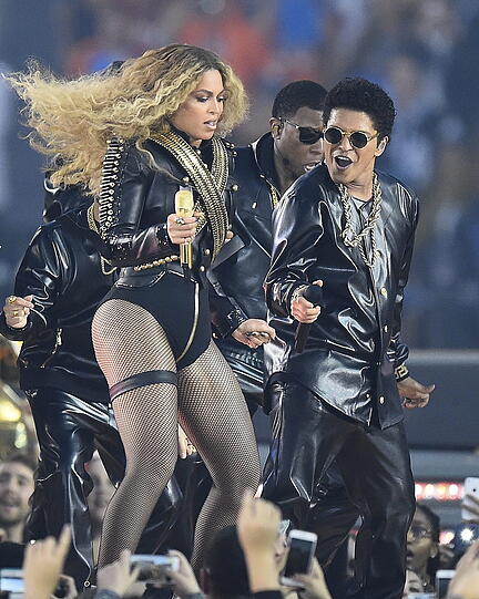 Beyoncé und Bruno Mars