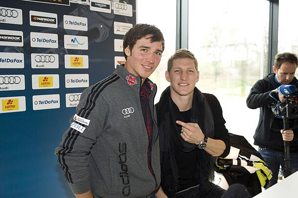 Felix Neureuther und Bastian Schweinsteiger im Jahr 2010. Neureuther machte später Karriere im Wintersport. Schweinsteiger wurde 2014 Fußball-Weltmeister.