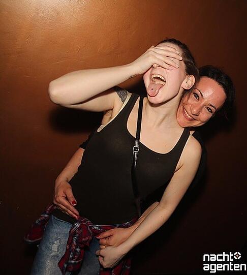Mit House, Techno und Electro durch den Samstagabend im Ampere.