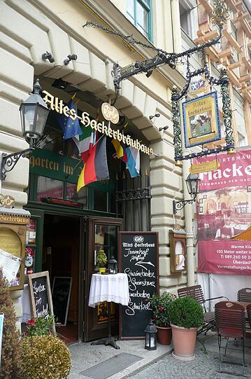 Das Alte Hackerbräuhaus in der Sendlinger Straße.