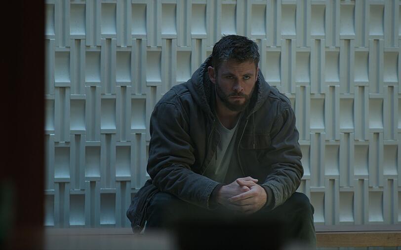 Thor (Chris Hemsworth) setzt alle Hoffnung in seine neue Hammeraxt, die auf den Namen "Stormbreaker" hört. Thor (Chris Hemsworth) setzt alle Hoffnung in seine neue Hammeraxt, die auf den Namen "Stormbreaker" hört.