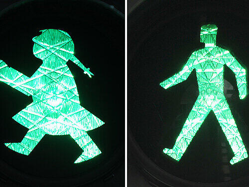 Ampelfrauchen statt Ampelmänchen.