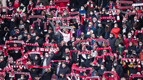50.000 Zuschauer verfolgten im Stadion des 1. FC Köln das Spiel gegen Borussia Mönchengladbach.
