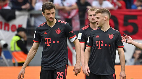 Kapitäne des FC Bayern: Thomas Müller (l.) und Joshua Kimmich